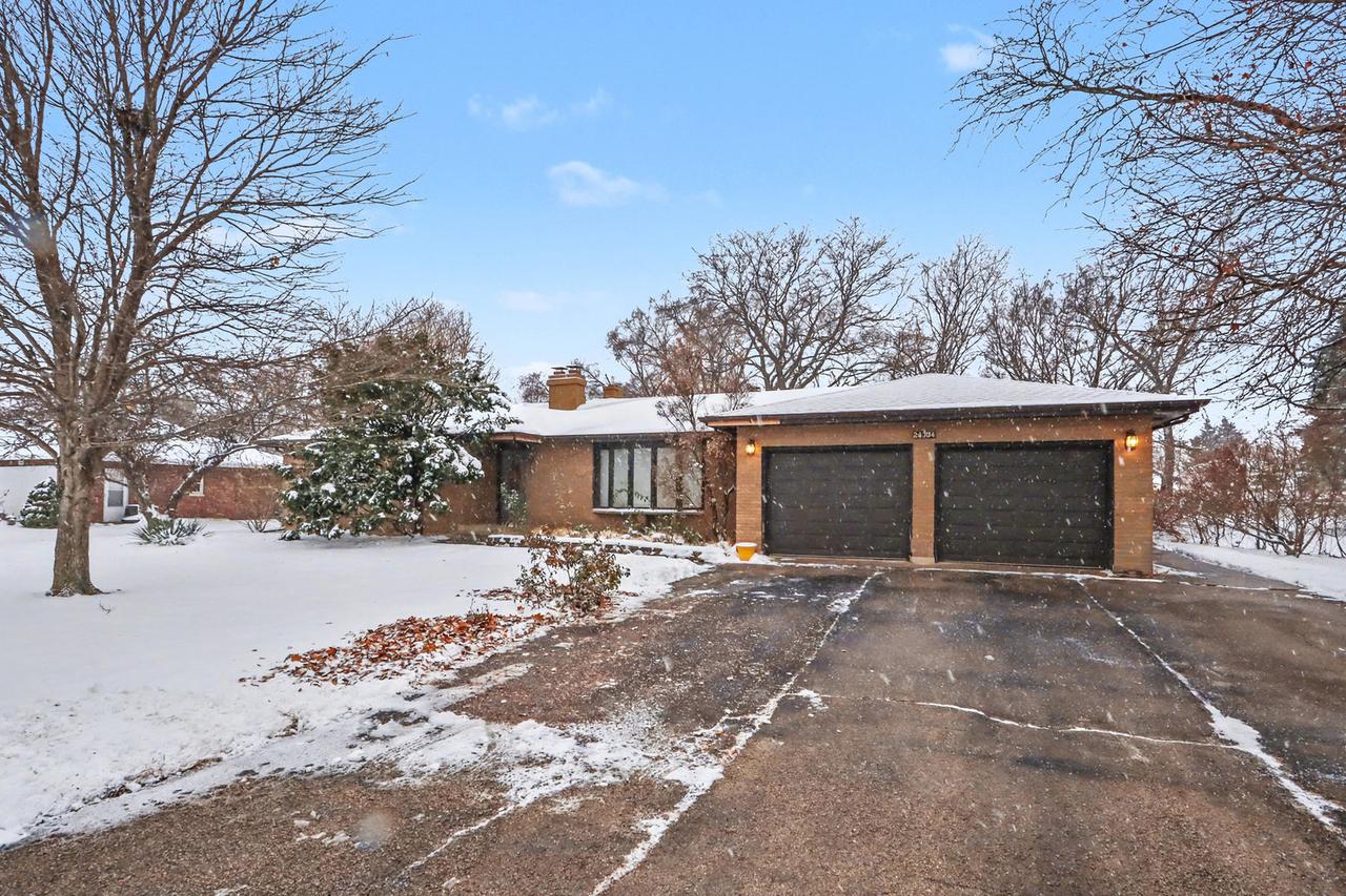 24304 S Frontage Rd., Channahon, IL 60410