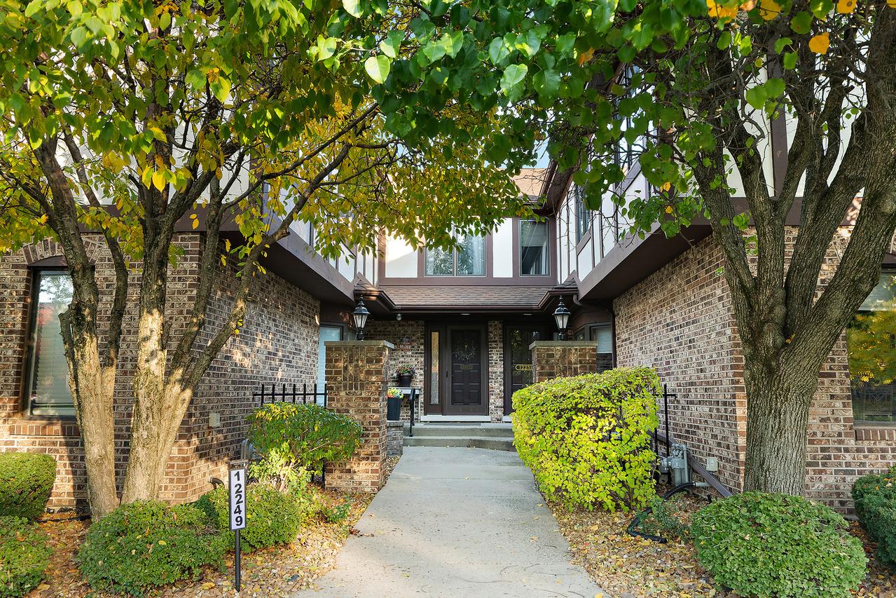12249 S Arbor Tr. #G2, Palos Heights, IL 60463