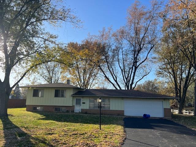 936 Cuyahoga Dr., Bartlett, IL 60103