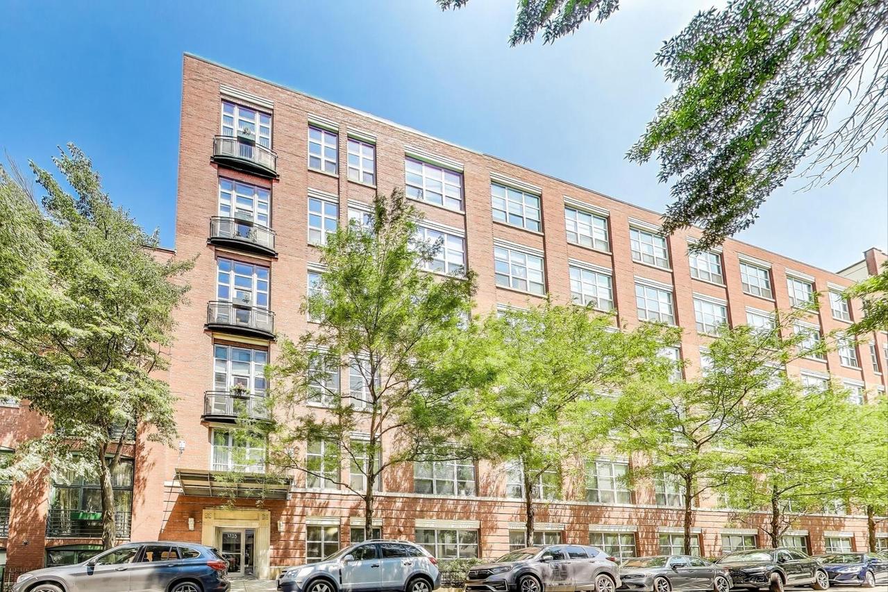 1735 N Paulina St. #419, Chicago, IL 60622