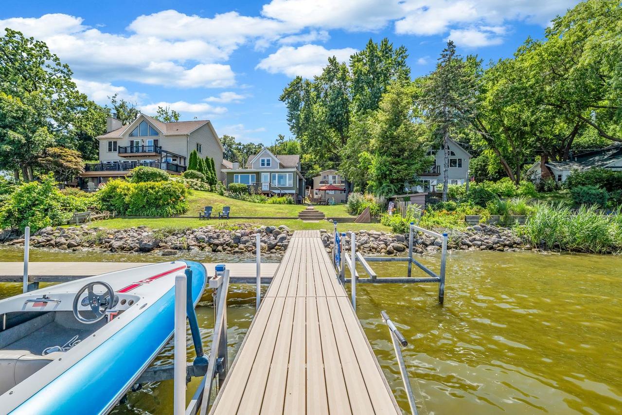 4018 Pitzen Rd., Johnsburg, IL 60051