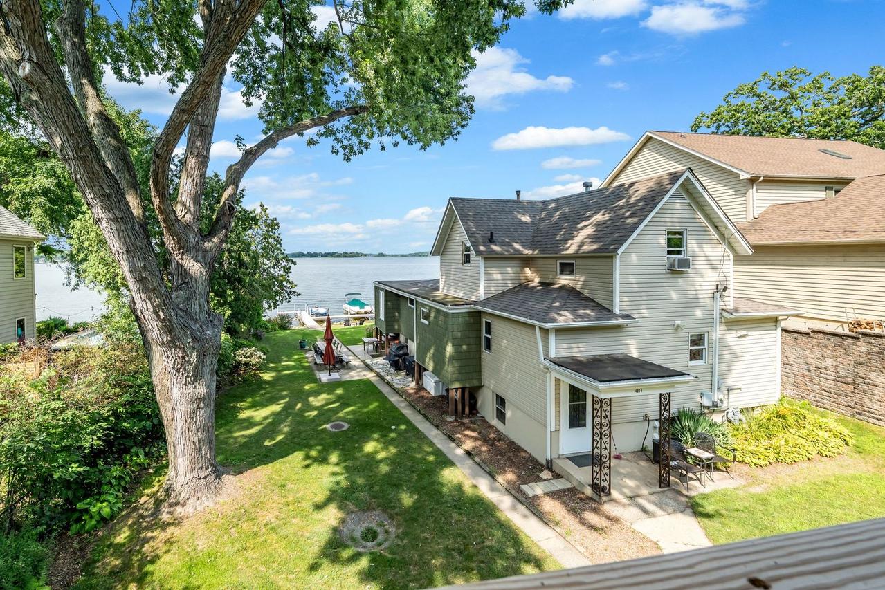 4018 Pitzen Rd., Johnsburg, IL 60051