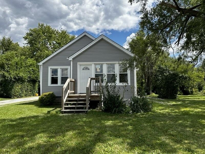 15955 State St., South Holland, IL 60473