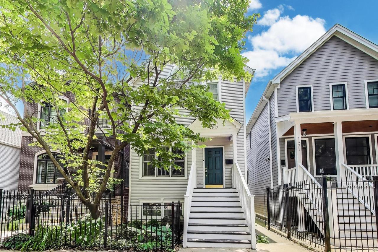 1919 W Fletcher St., Chicago, IL 60657