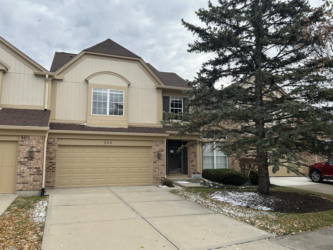 288 Lorraine Cir., Bloomingdale, IL 60108