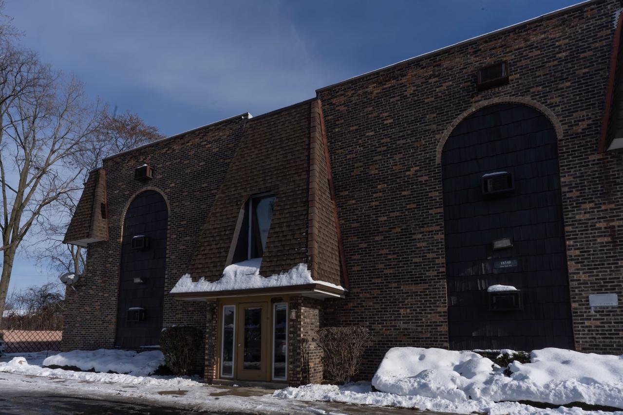 18340 Glen Oak Ave. #3c, Lansing, IL 60438