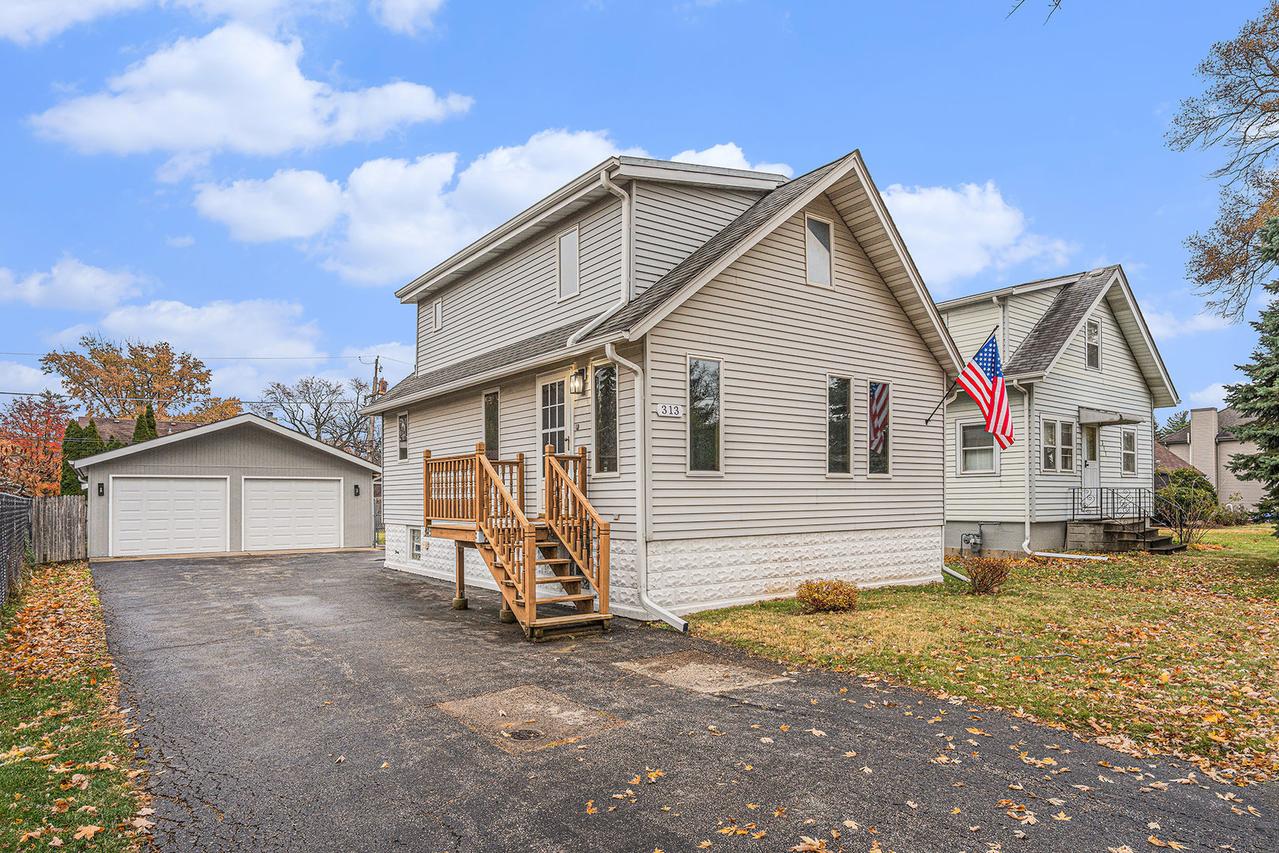 313 Miner St., Bensenville, IL 60106