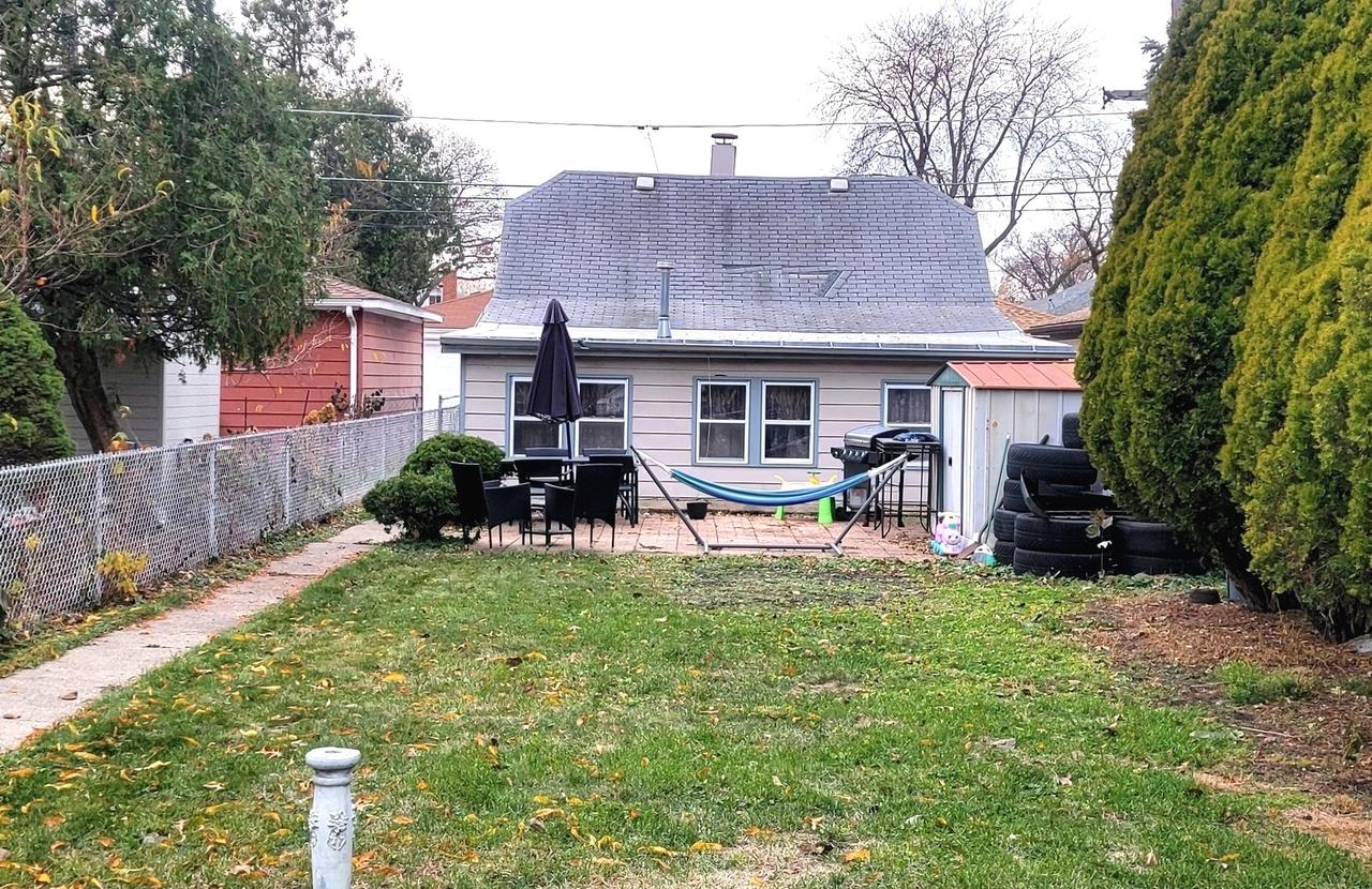 3936 Oak Park Ave., Stickney, IL 60402