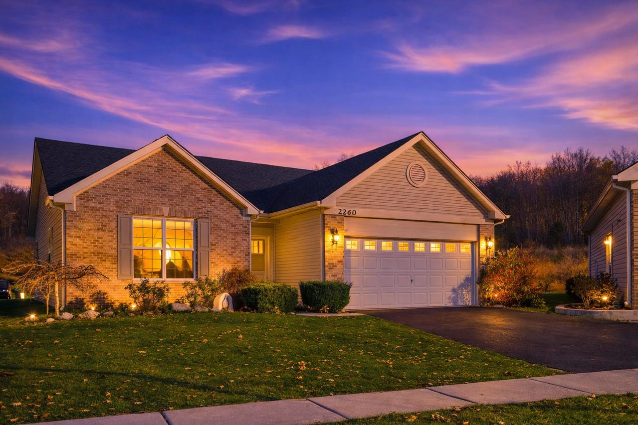 2260 Indigo Dr., Algonquin, IL 60102