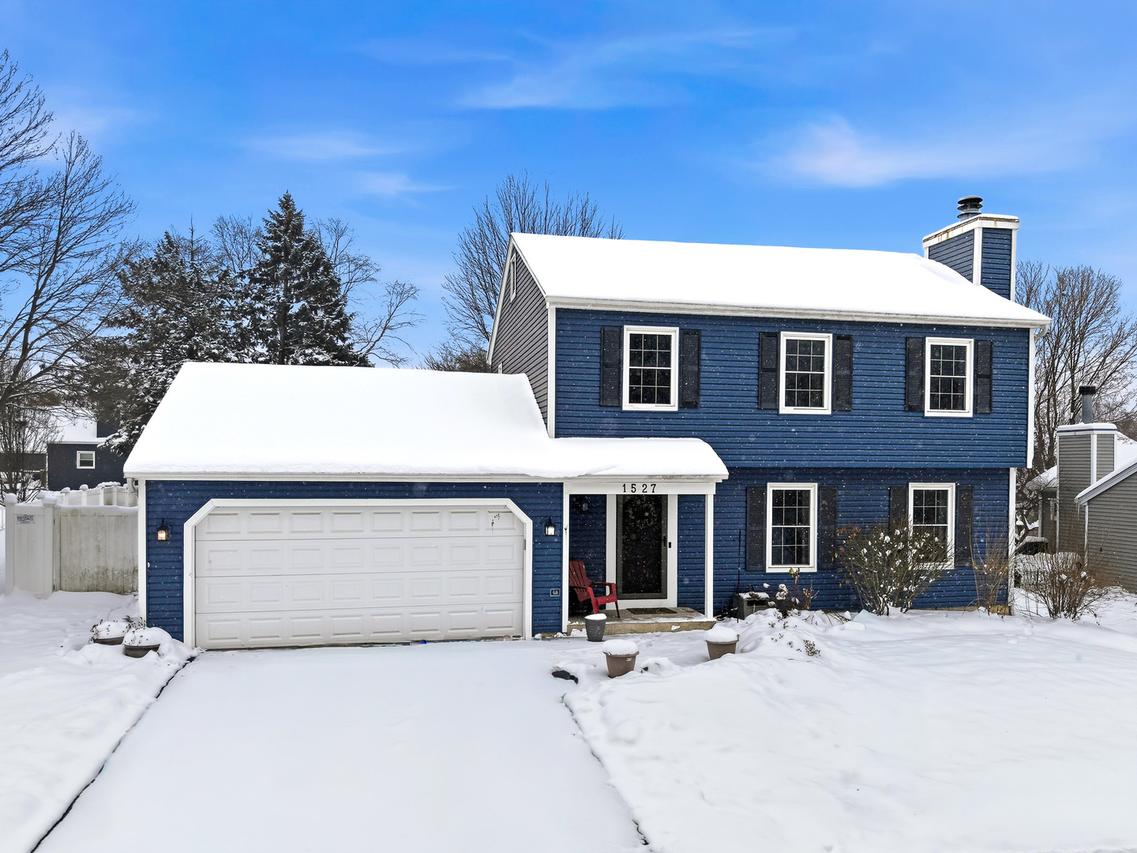 1527 Williams Ave., St. Charles, IL 60174