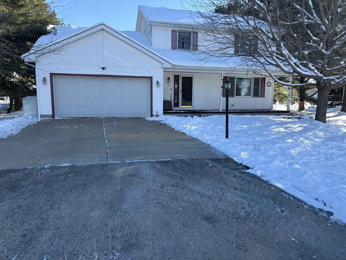 106 Windward Ln., Rochelle, IL 61068