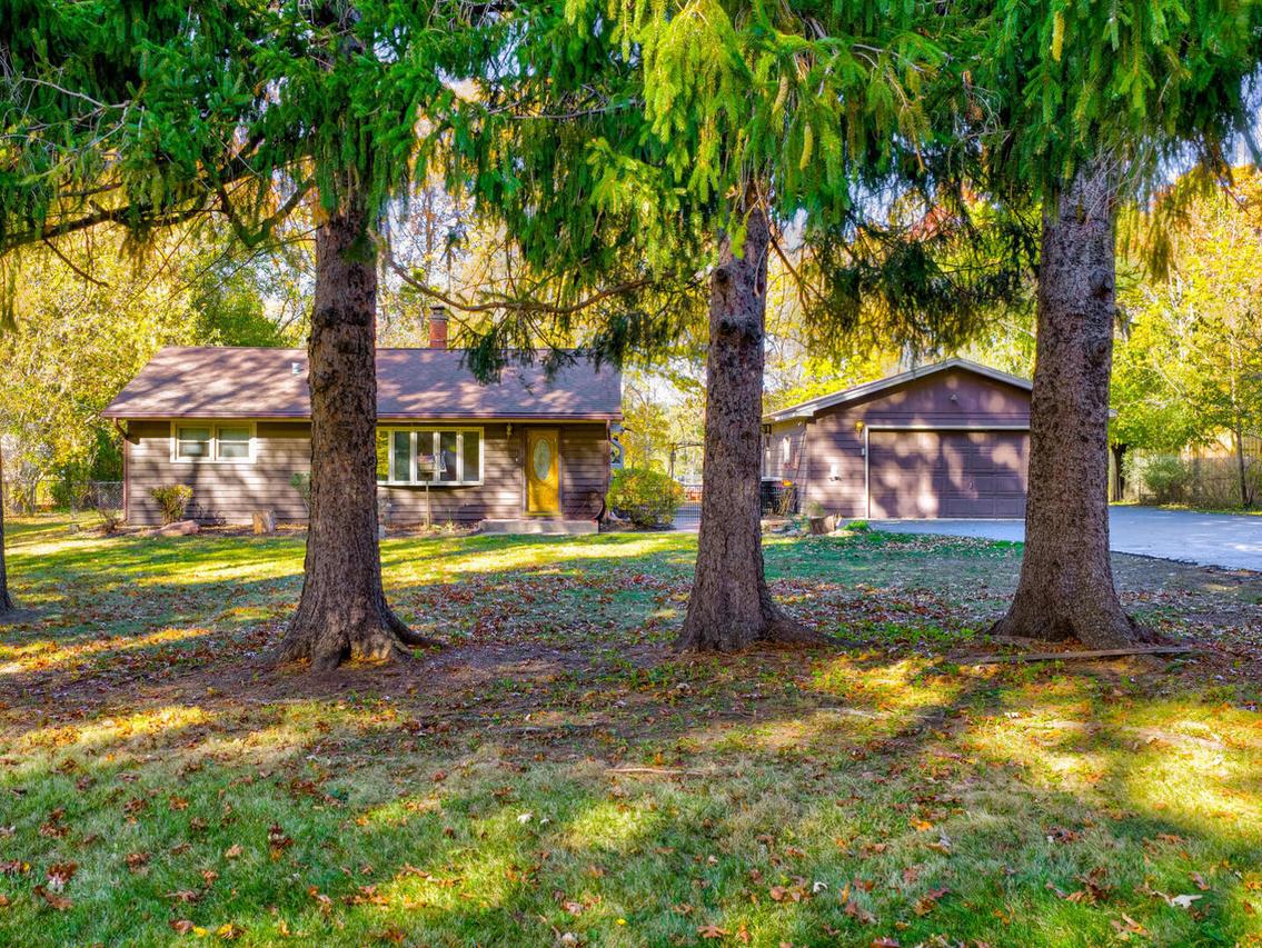 13310 W Greenview Dr., Wadsworth, IL 60083