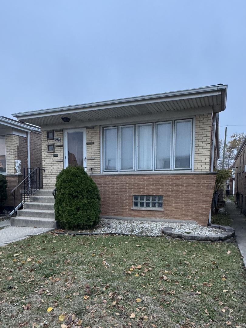 5220 S Central Ave., Chicago, IL 60638