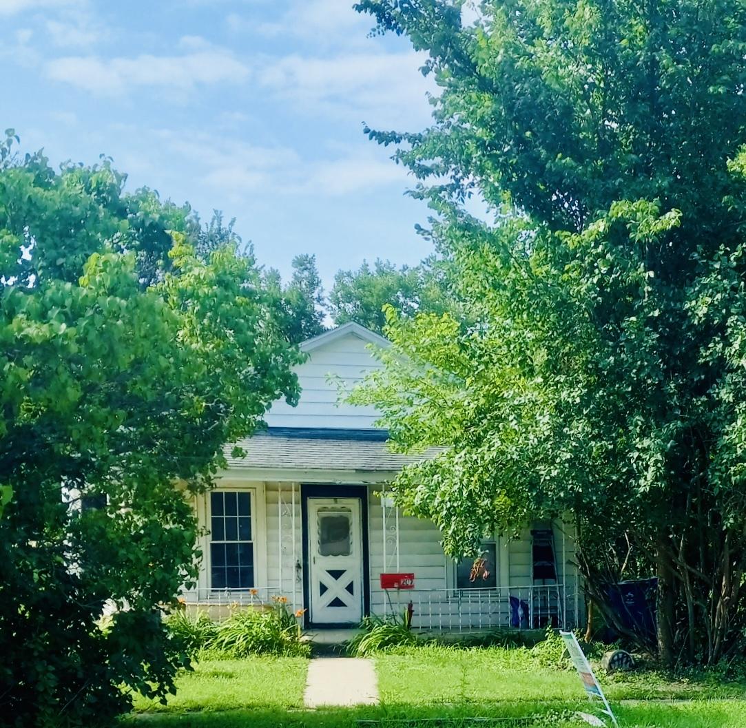 207 W Williams St., Dwight, IL 60420