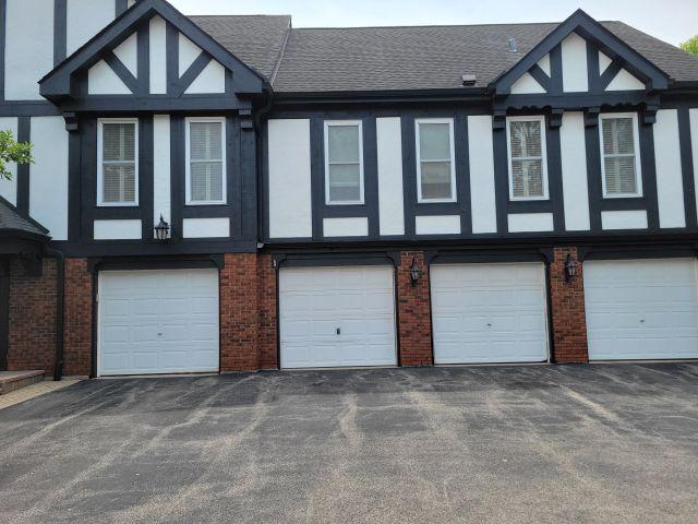 777 Garfield Ave. #A, Libertyville, IL 60048