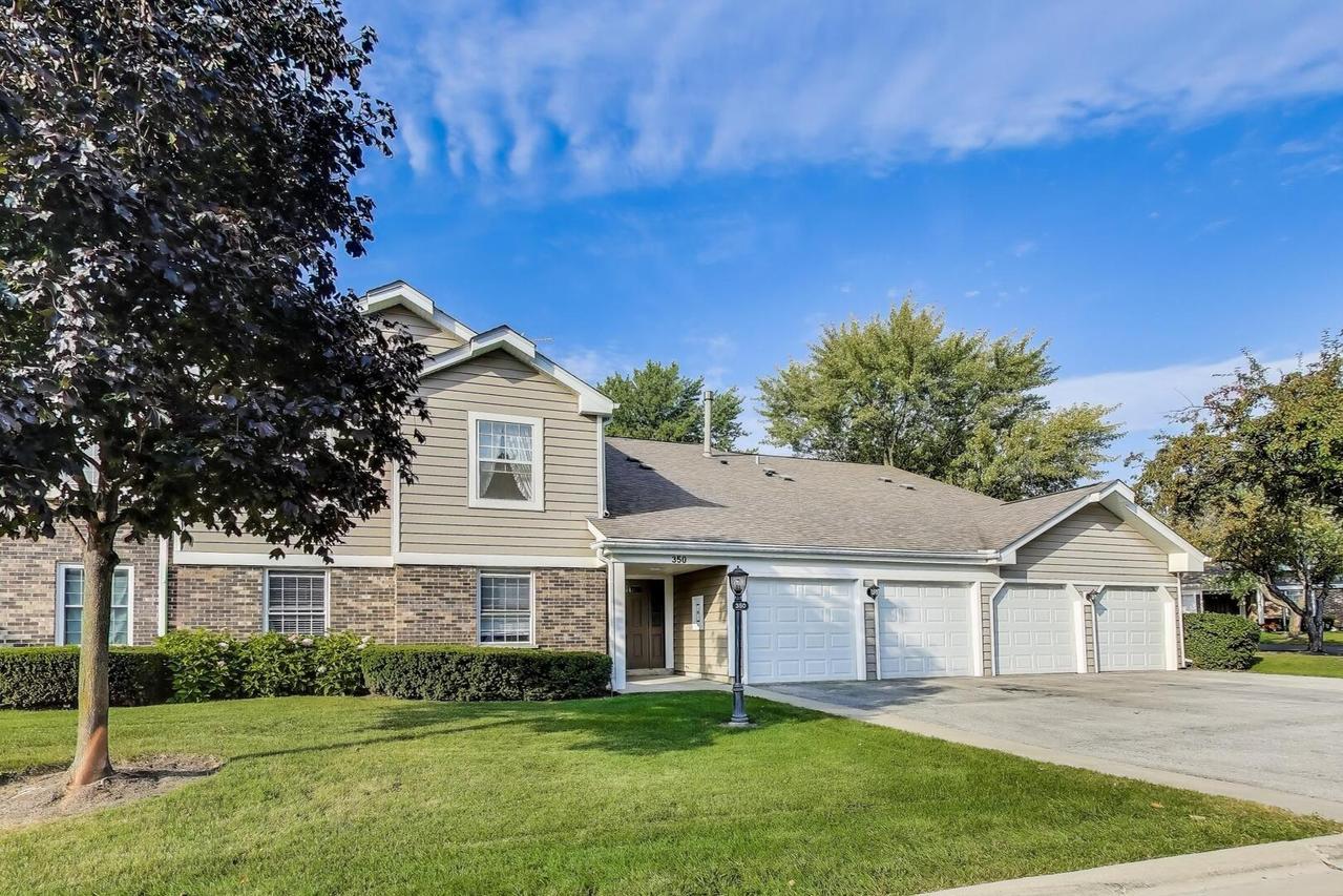 350 Newgate Ct. #2Z, Schaumburg, IL 60193