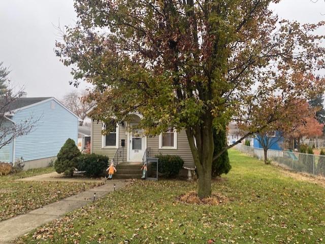 215 W 5th St., Spring Valley, IL 61362