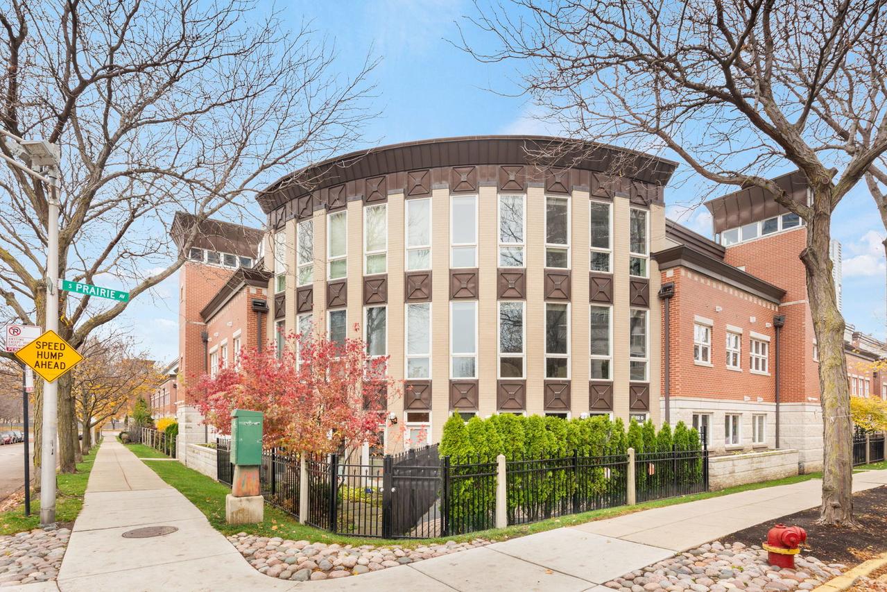 1522 S Prairie Ave. #H, Chicago, IL 60605