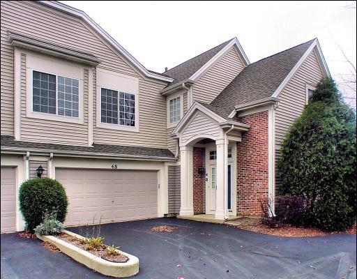 48 W Briarwood Dr., Streamwood, IL 60107