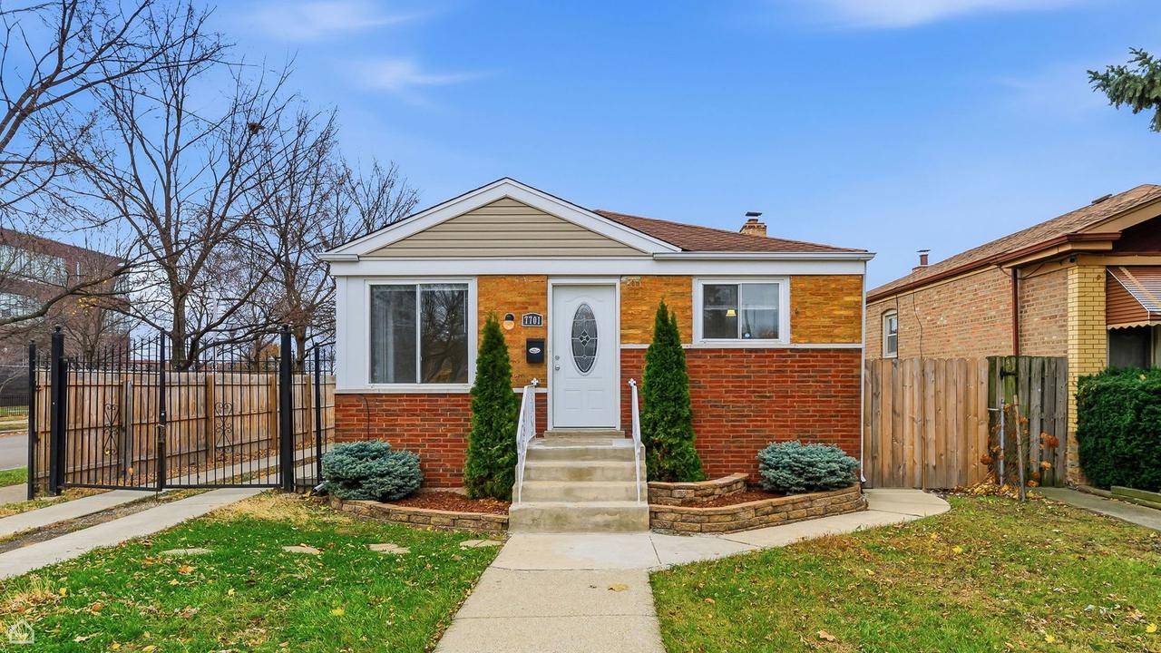 7701 S Christiana Ave., Chicago, IL 60652
