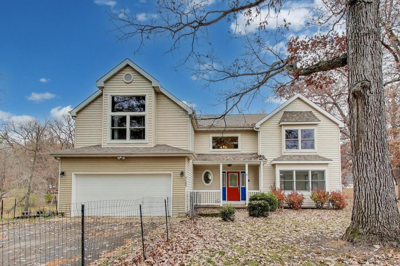 5695 S Park Place Dr., Rochelle, IL 61068