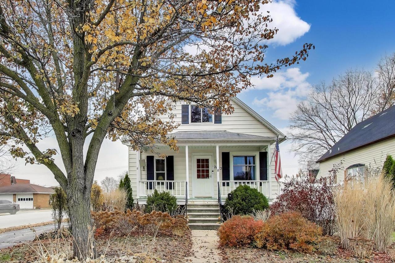 2643 Ridge Rd., Lansing, IL 60438