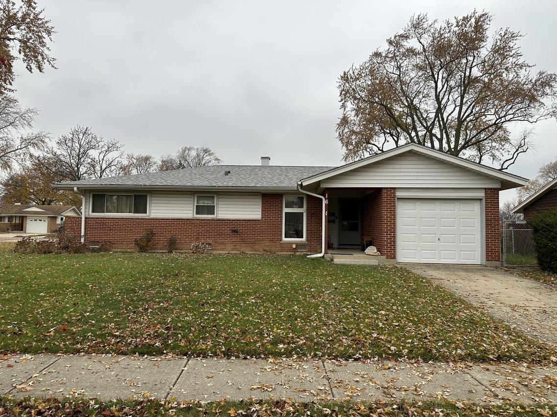 16 Evergreen St., Elk Grove Village, IL 60007
