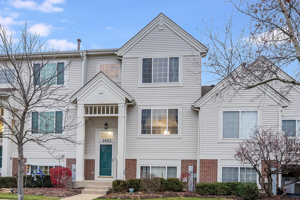 2452 Daybreak Ct., Elgin, IL 60123