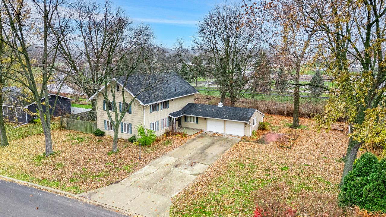 181 Tilton Park Dr., Dekalb, IL 60115