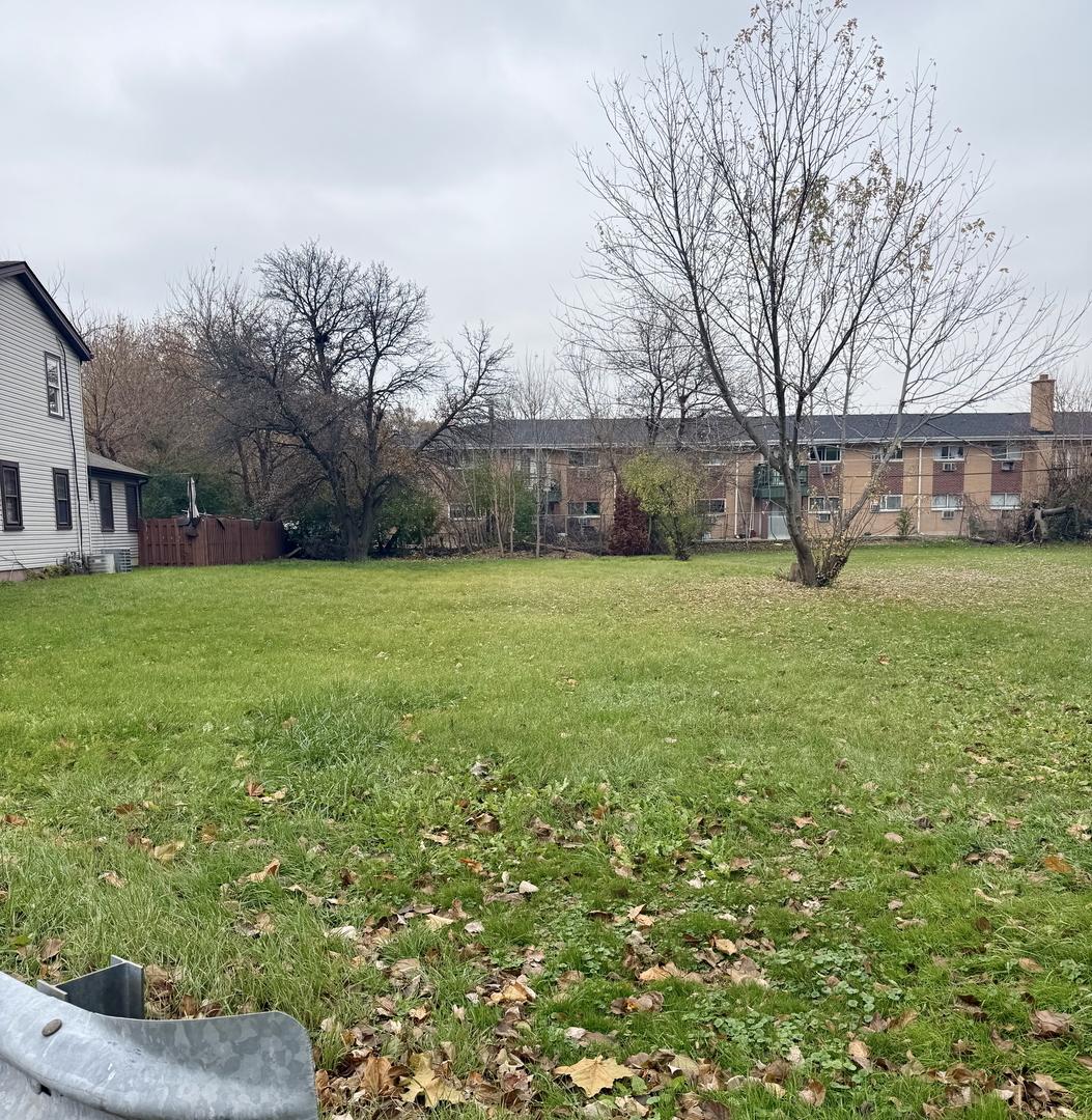 2939 Haber Ave., Melrose Park, IL 60164