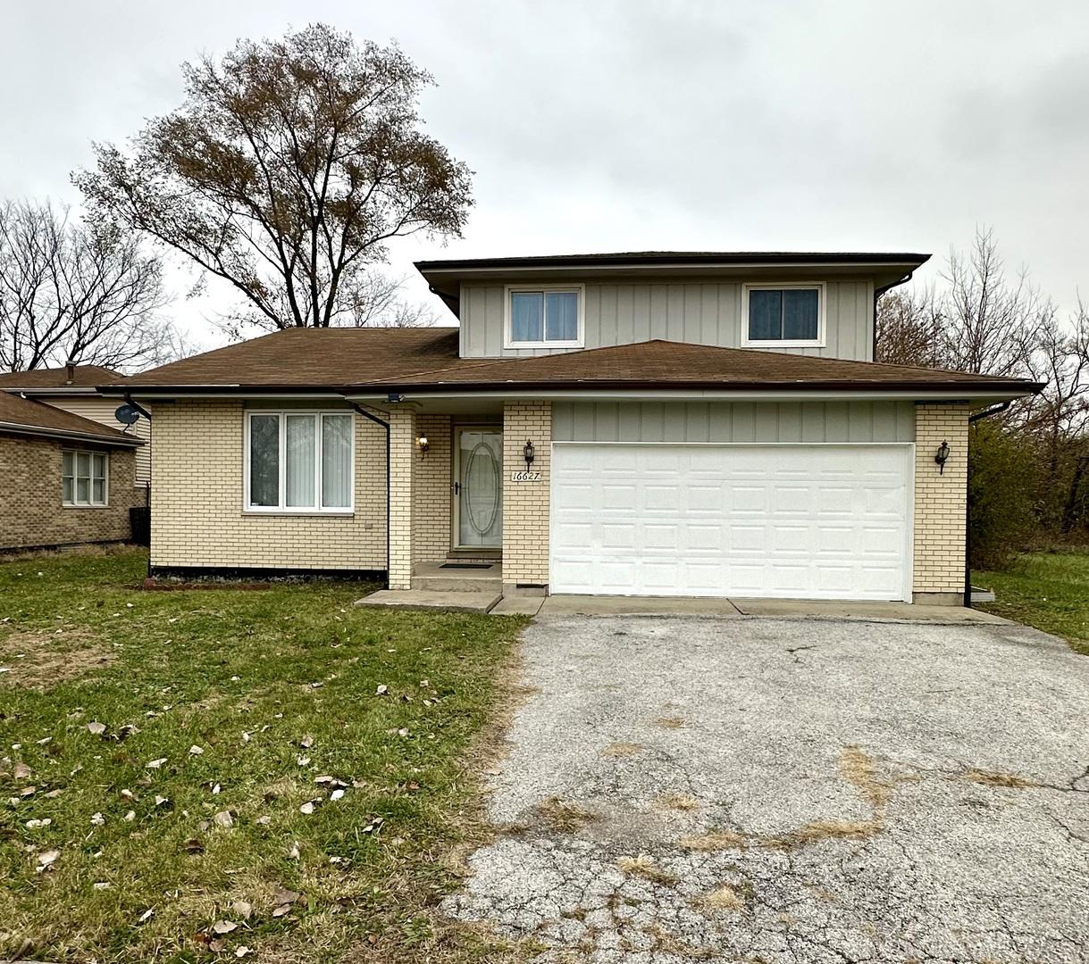 16627 Carse Ave., Harvey, IL 60426
