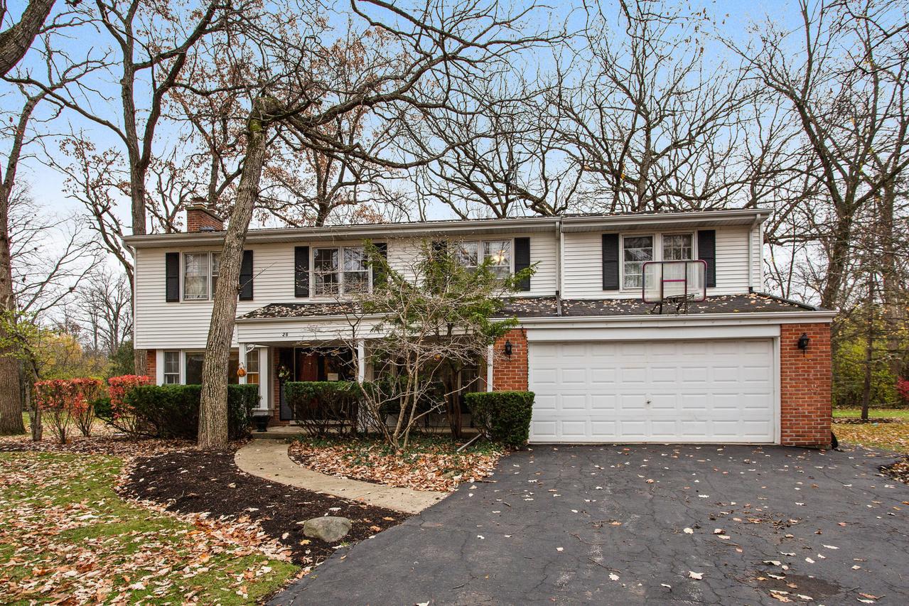 28 Plymouth Ct., Lincolnshire, IL 60069