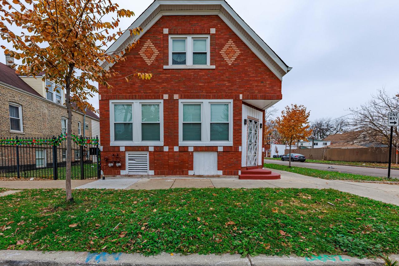 2800 S Saint Louis Ave., Chicago, IL 60623