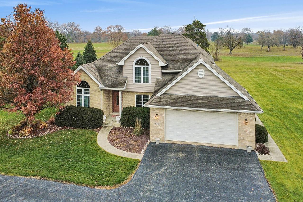 27745 S Stoney Island Ave., Crete, IL 60417