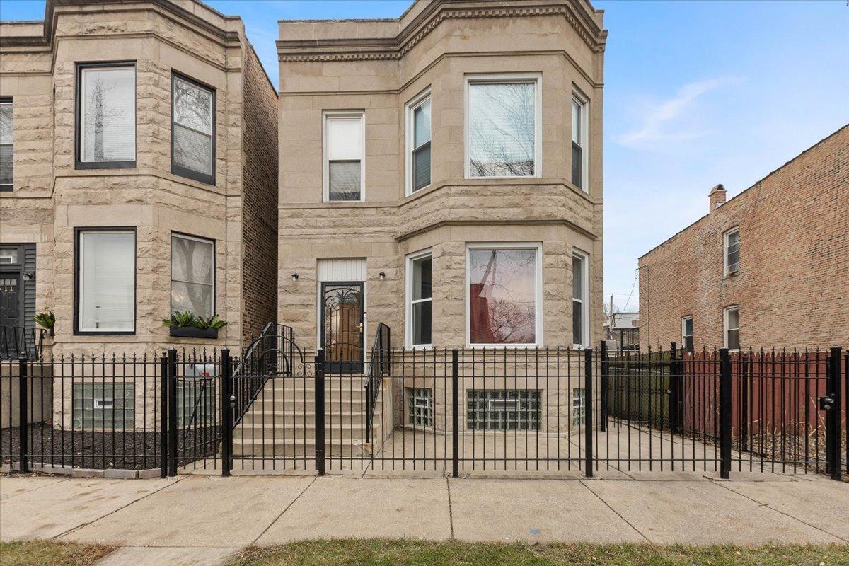 6615 S Rhodes Ave., Chicago, IL 60637