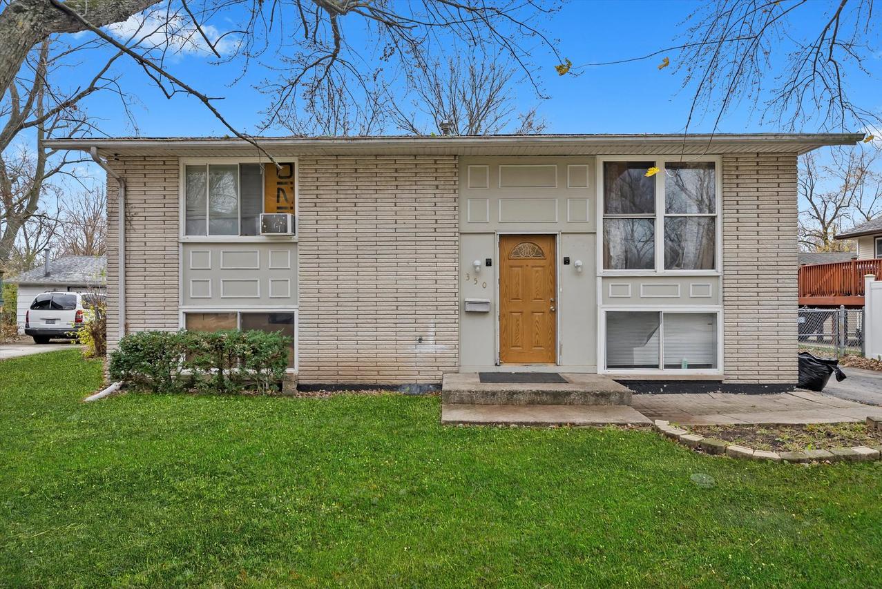 350 E Tulip Dr., Glenwood, IL 60425