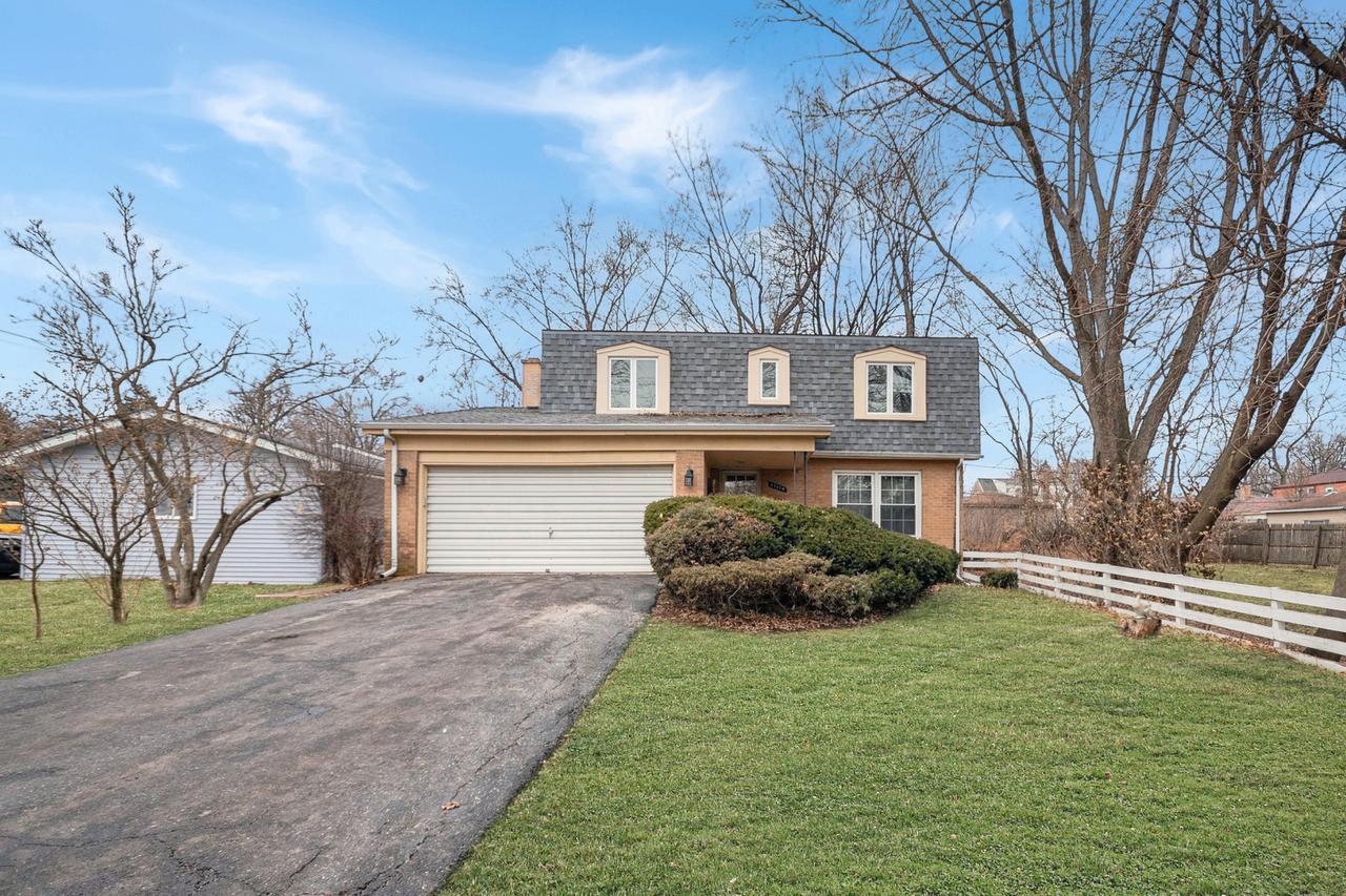 17120 Whittier Ave., Hazel Crest, IL 60429