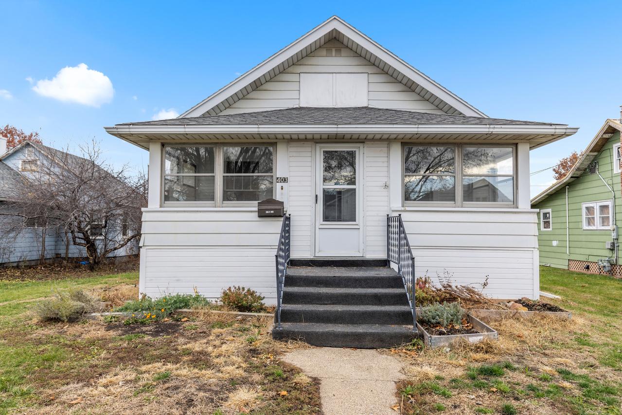 403 E 9th St., Rock Falls, IL 61071