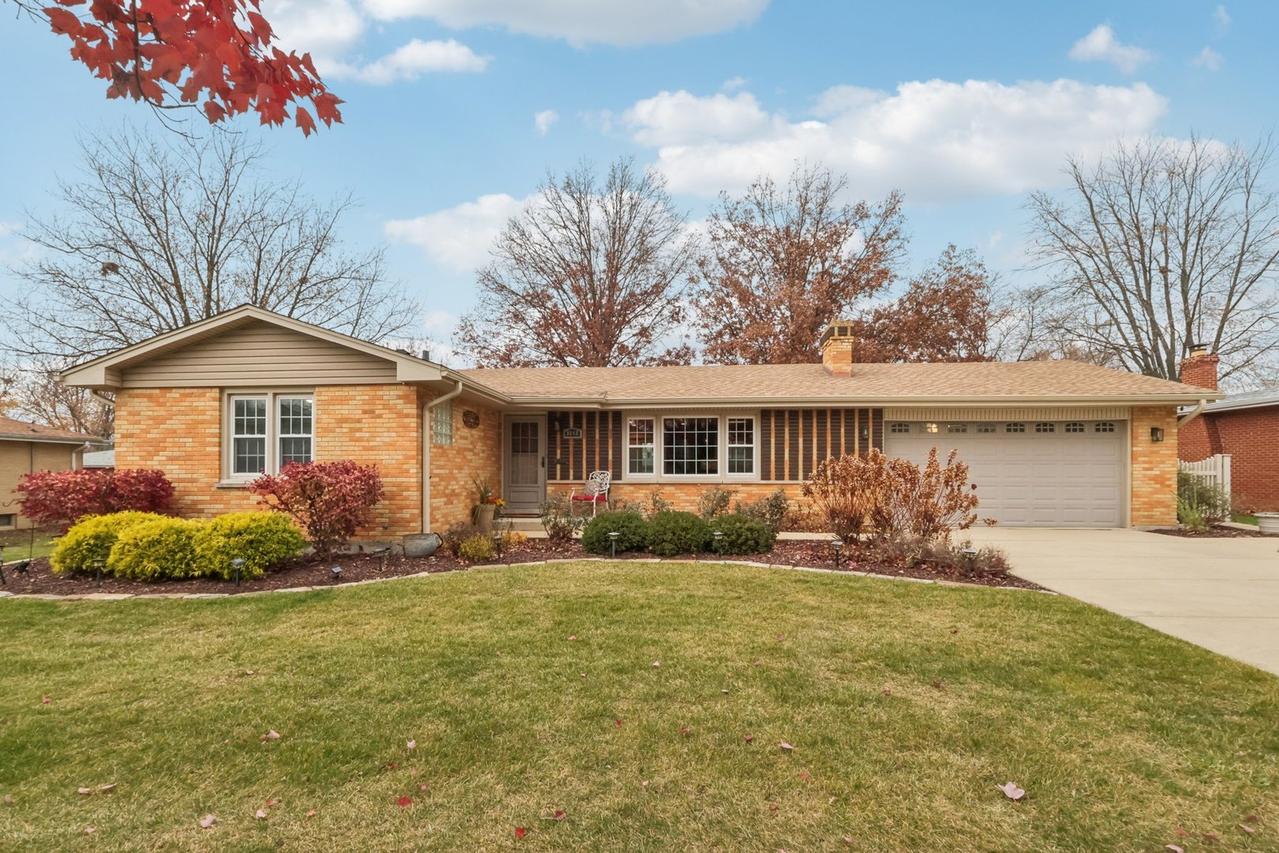 8648 W 145th St., Orland Park, IL 60462