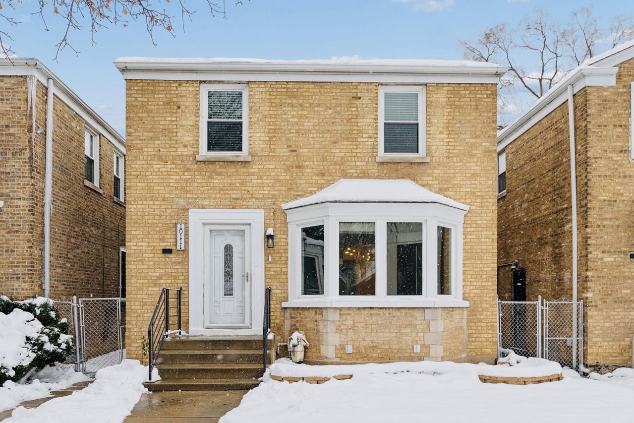 [Address Hidden by Seller], Chicago, IL 60628