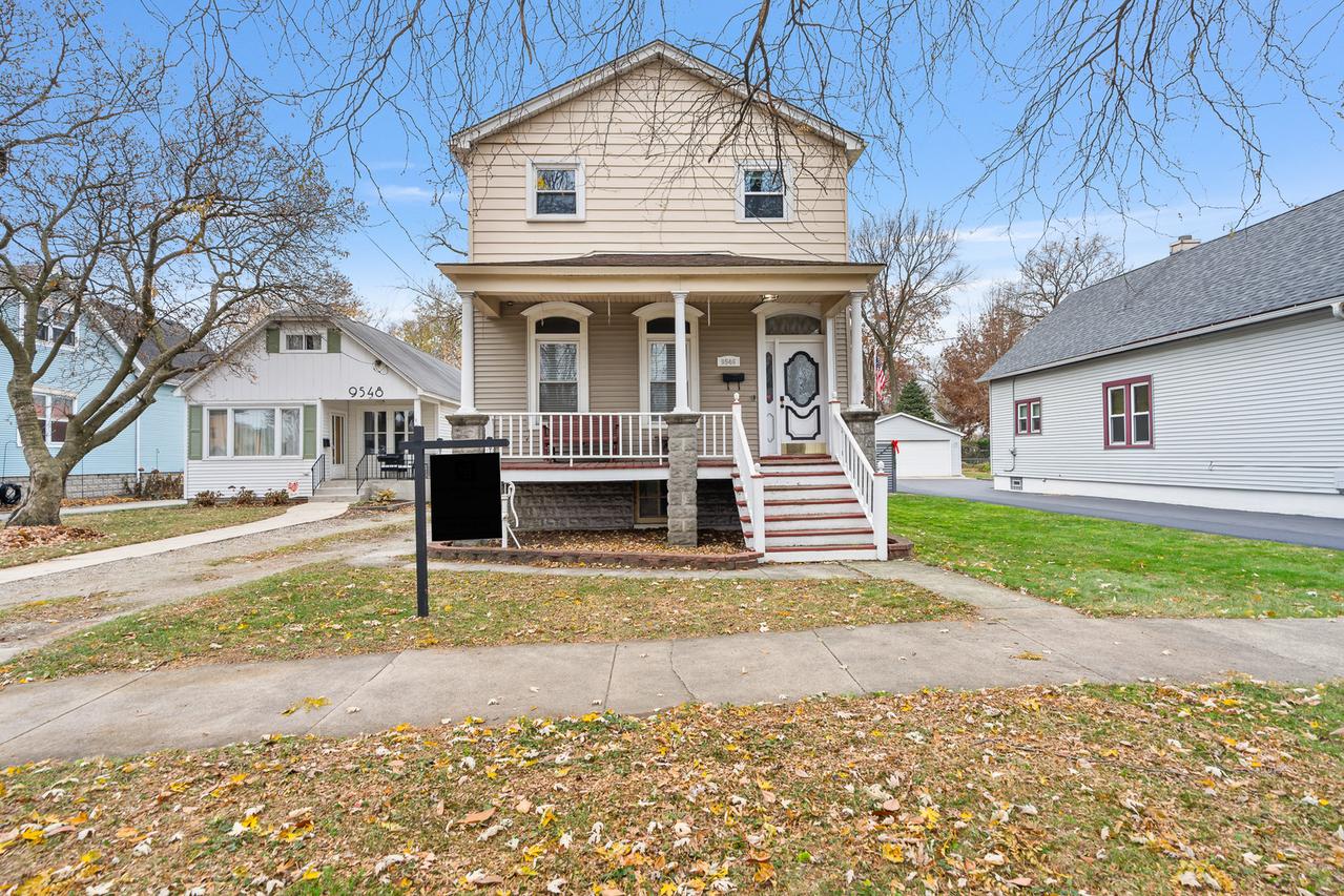 9546 S Spaulding Ave., Evergreen Park, IL 60805