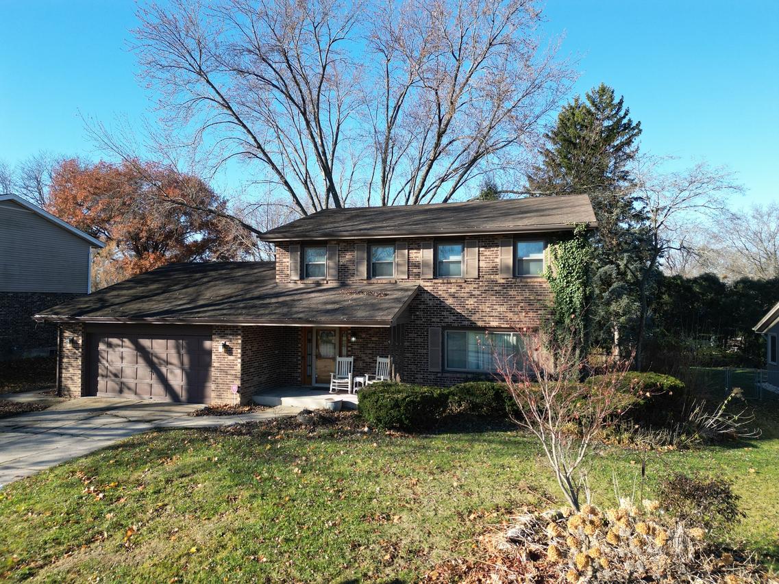 1208 Roxbury Cir., Rockford, IL 61107