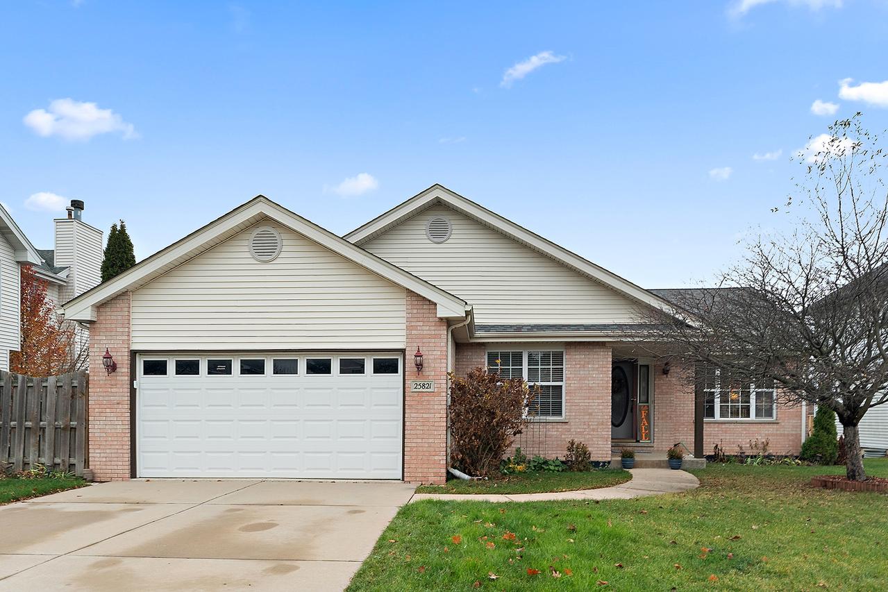 25821 S Sunrise Ct., Monee, IL 60449