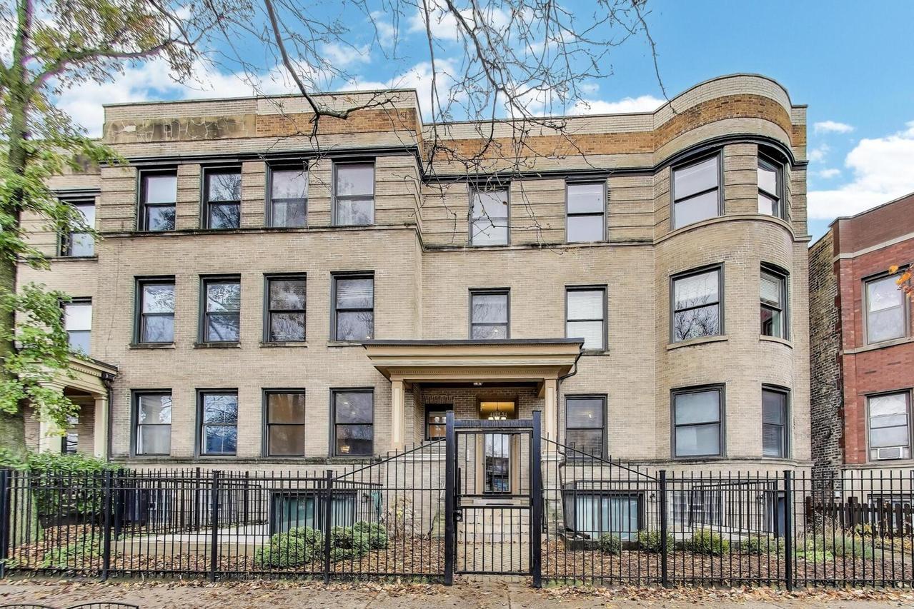 4432 N Dover St. #1S, Chicago, IL 60640