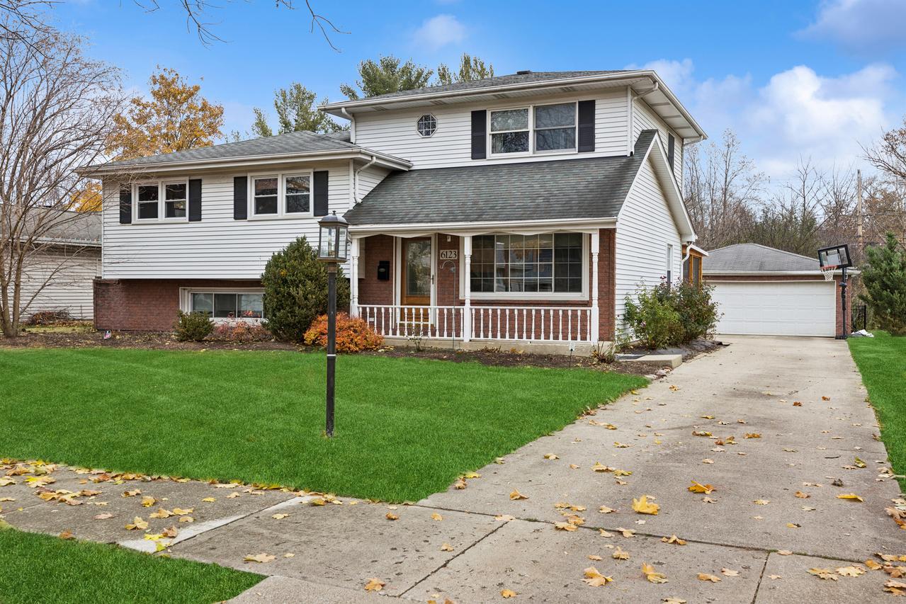 [Address Hidden by Seller], Downers Grove, IL 60516