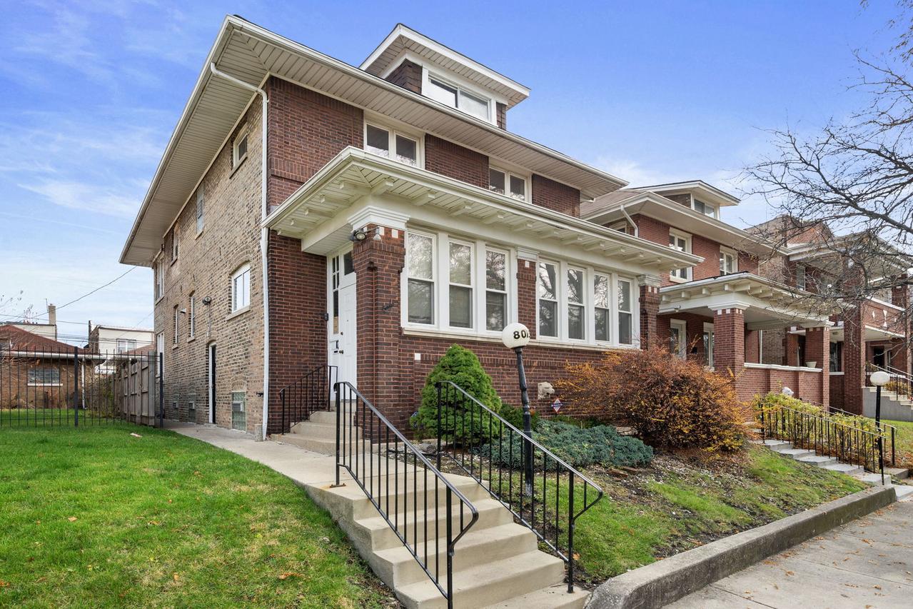 8015 S Sangamon St., Chicago, IL 60620