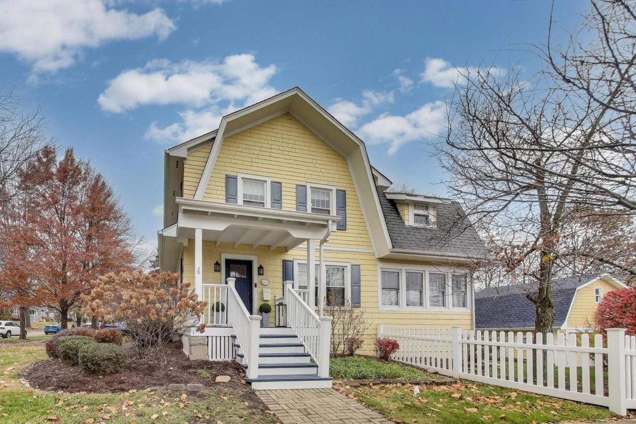 45 S Thurlow St., Hinsdale, IL 60521