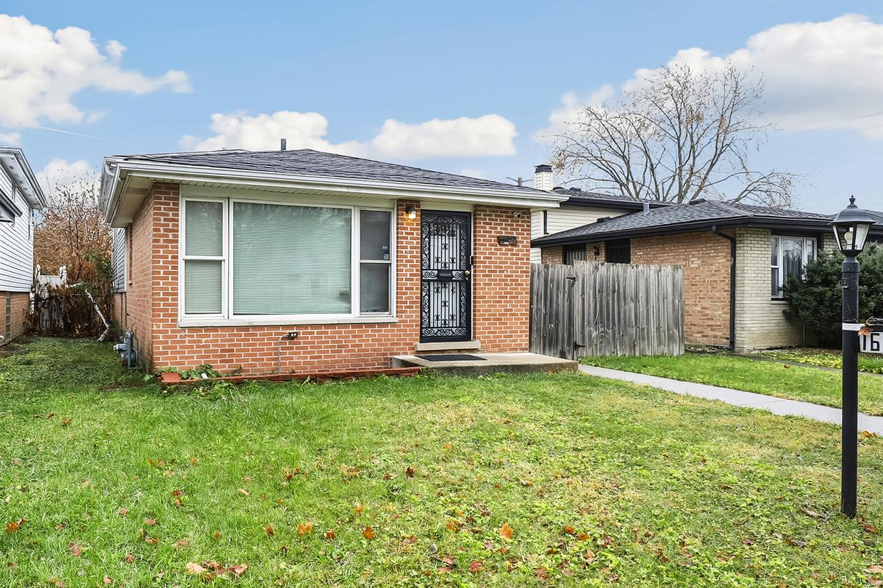16037 Marshfield Ave., Harvey, IL 60426