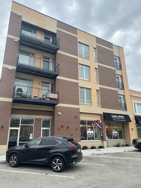 [Address Hidden by Seller], Oak Park, IL 60302