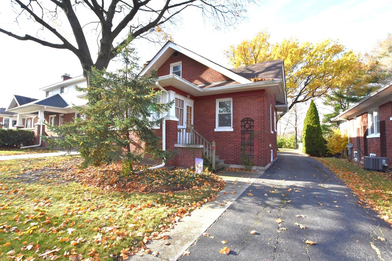 534 S Oakland Ave., Villa Park, IL 60181